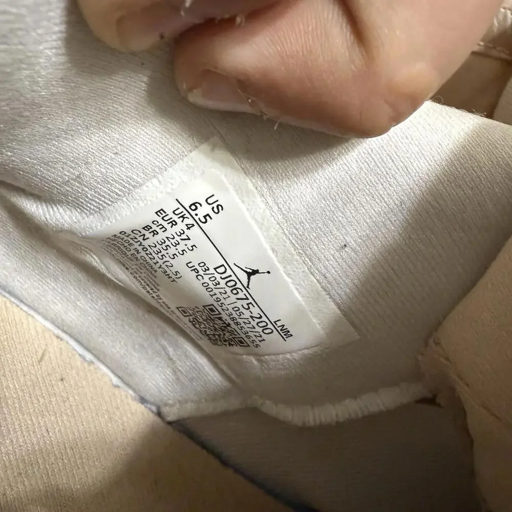 Nike Air Jordan 4 Retro Shimmer DJ0675 200 Size 6.5 Women - Picture 10 of 10